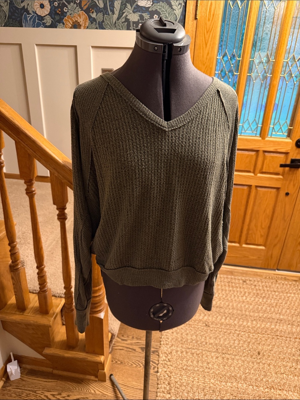 We The Free Heather Green V-Neck Pullover Sweater